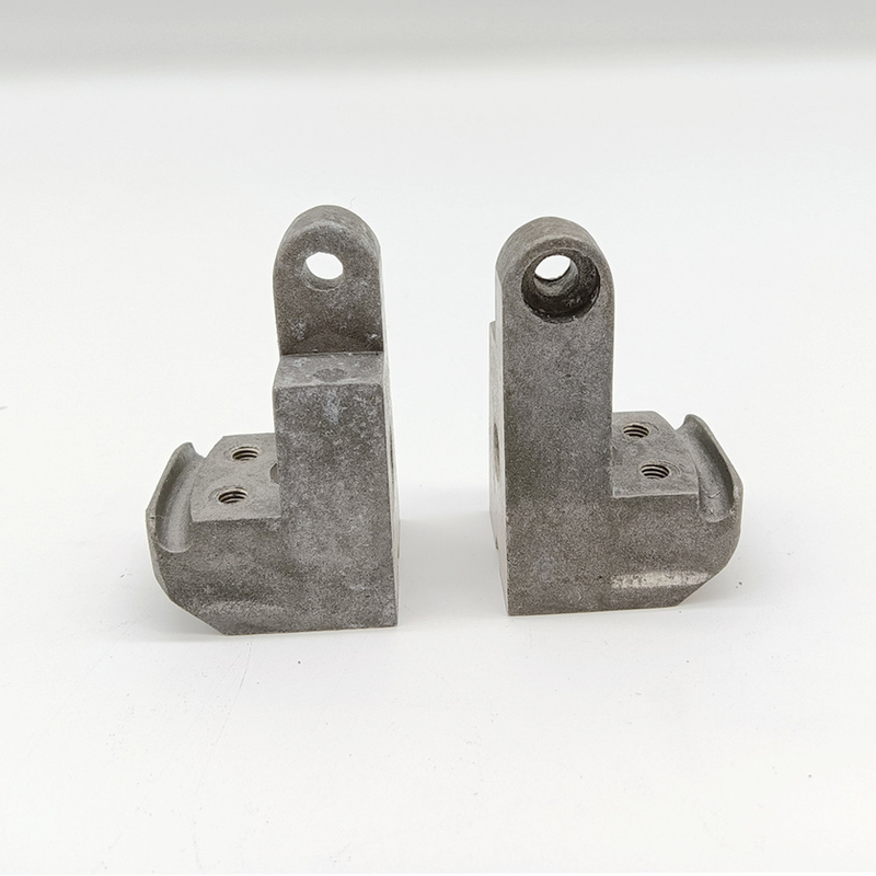 6 / 8 Shuttle Circular Loom Spare Parts Iron Back Bearing Block For Planar Cam